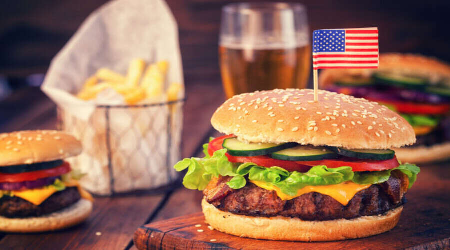 Hamburger: come è nato, segreti e ricette